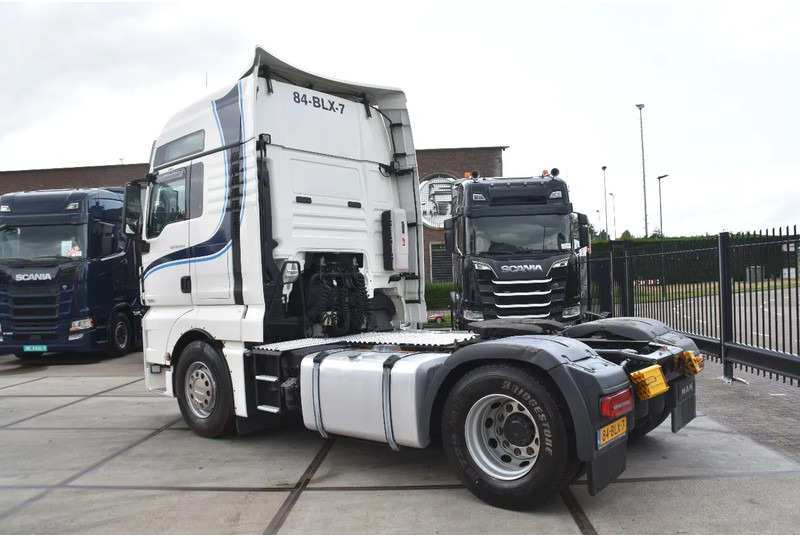 MAN TGX 18.420 - EURO 6 - ADR FL - PARK. AIRCO - NAVI - PTO - XENON LIGHTS - TOP CONDITION - - Tahač: obrázek 3 MAN TGX 18.420 - EURO 6 - ADR FL - PARK. AIRCO - NAVI - PTO - XENON LIGHTS - TOP CONDITION - - Tahač: obrázek 3