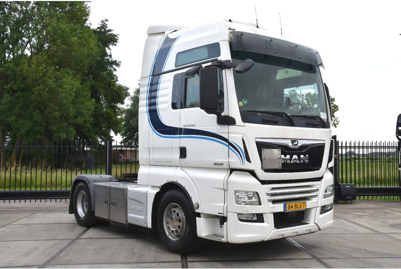 MAN TGX 18.420 - EURO 6 - ADR FL - PARK. AIRCO - NAVI - PTO - XENON LIGHTS - TOP CONDITION - - Tahač: obrázek 1 MAN TGX 18.420 - EURO 6 - ADR FL - PARK. AIRCO - NAVI - PTO - XENON LIGHTS - TOP CONDITION - - Tahač: obrázek 1