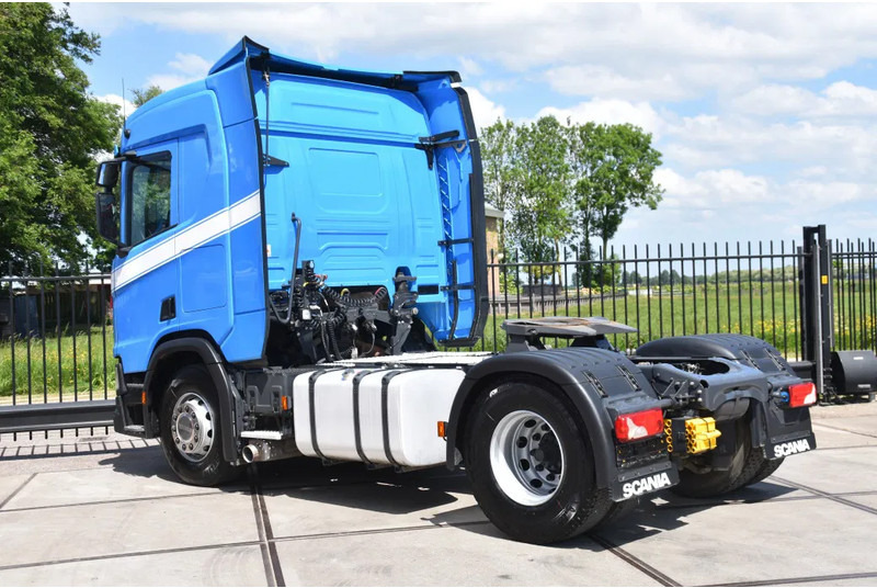 Scania R450 NGS 4x2 - RETARDER - 380 TKM - HYDRAULIC SYSTEM - ACC - NAVI - DIFF. LOCK - EXCELLENT CONDITION - - Tahač: obrázek 3 Scania R450 NGS 4x2 - RETARDER - 380 TKM - HYDRAULIC SYSTEM - ACC - NAVI - DIFF. LOCK - EXCELLENT CONDITION - - Tahač: obrázek 3