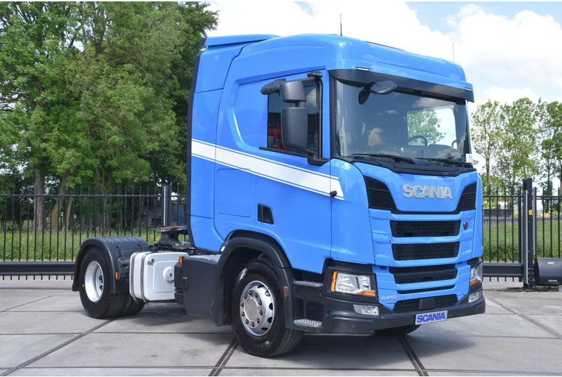 Scania R450 NGS 4x2 - RETARDER - 380 TKM - HYDRAULIC SYSTEM - ACC - NAVI - DIFF. LOCK - EXCELLENT CONDITION - - Tahač: obrázek 2 Scania R450 NGS 4x2 - RETARDER - 380 TKM - HYDRAULIC SYSTEM - ACC - NAVI - DIFF. LOCK - EXCELLENT CONDITION - - Tahač: obrázek 2