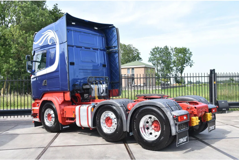 Scania R520 V8 TL 6x2/4MNB - RETARDER - FULL AIR - PARK. AIRCO - 2 x FUEL TANKS - ALCOA DURA BRIGHT - GOOD CONDITION - - Tahač: obrázek 3 Scania R520 V8 TL 6x2/4MNB - RETARDER - FULL AIR - PARK. AIRCO - 2 x FUEL TANKS - ALCOA DURA BRIGHT - GOOD CONDITION - - Tahač: obrázek 3