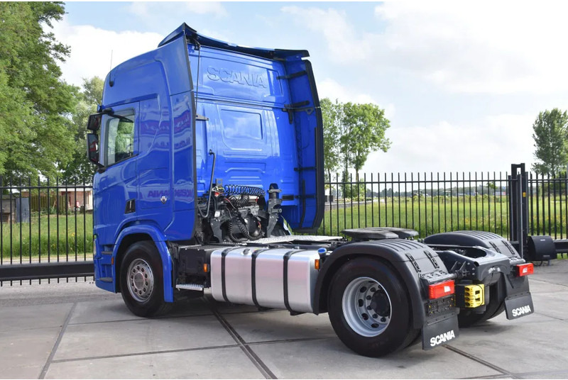 Scania R530 V8 NGS 4x2 - ADR FL - RETARDER - 253 TKM - ACC - NAVI - PTO - DIFF. LOCK - EXCELLENT CONDITION - - Tahač: obrázek 3 Scania R530 V8 NGS 4x2 - ADR FL - RETARDER - 253 TKM - ACC - NAVI - PTO - DIFF. LOCK - EXCELLENT CONDITION - - Tahač: obrázek 3