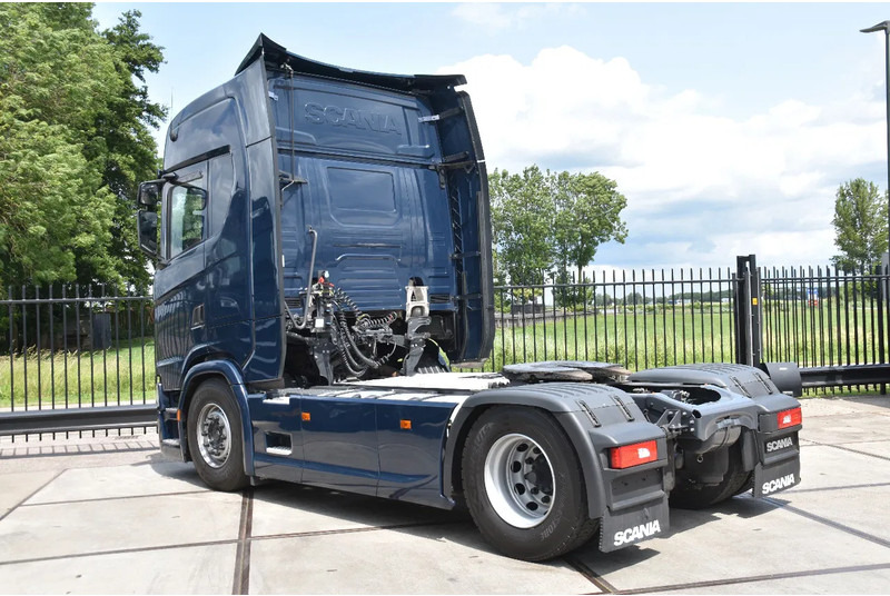 Scania S450 NGS 4x2NB - RETARDER - 746 TKM - FULL AIR - AIRCO - 2 x FUEL TANKS - TOP CONDITION - - Tahač: obrázek 3 Scania S450 NGS 4x2NB - RETARDER - 746 TKM - FULL AIR - AIRCO - 2 x FUEL TANKS - TOP CONDITION - - Tahač: obrázek 3