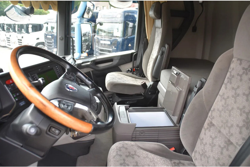 Scania S500 NGS 4x2NB - RETARDER - FULL AIR - PARK. AIRCO - FULL OPTIONS - 4 POINT AIR SUSPENSION - EXCELLENT CONDITION - - Tahač: obrázek 5 Scania S500 NGS 4x2NB - RETARDER - FULL AIR - PARK. AIRCO - FULL OPTIONS - 4 POINT AIR SUSPENSION - EXCELLENT CONDITION - - Tahač: obrázek 5