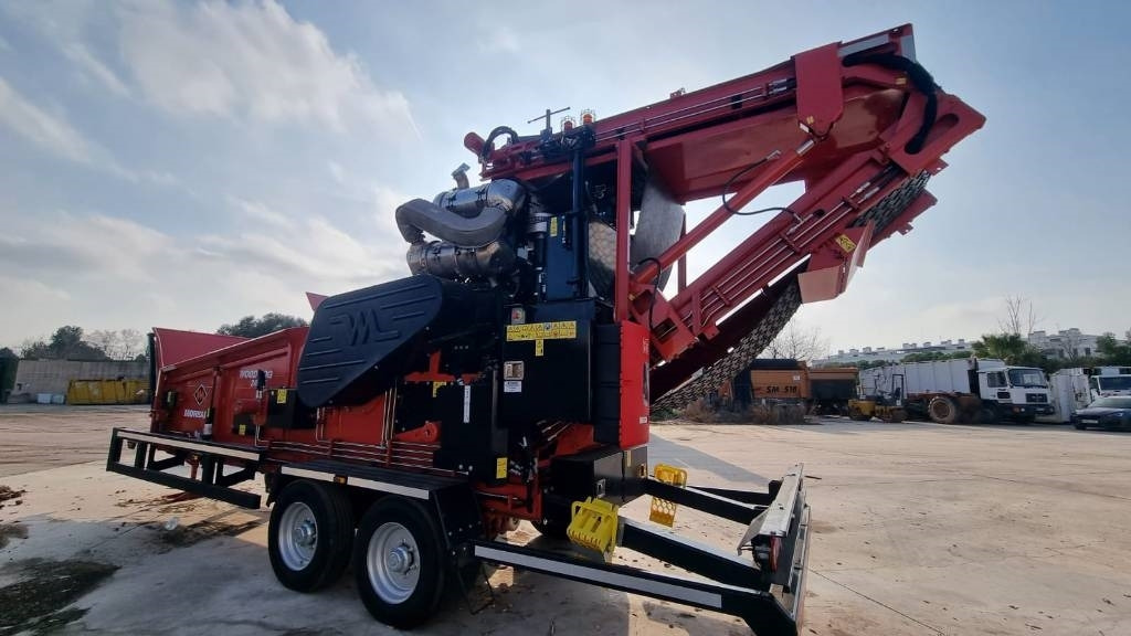 Morbark WH 2400XP - Štěpkovač: obrázek 1 Morbark WH 2400XP - Štěpkovač: obrázek 1