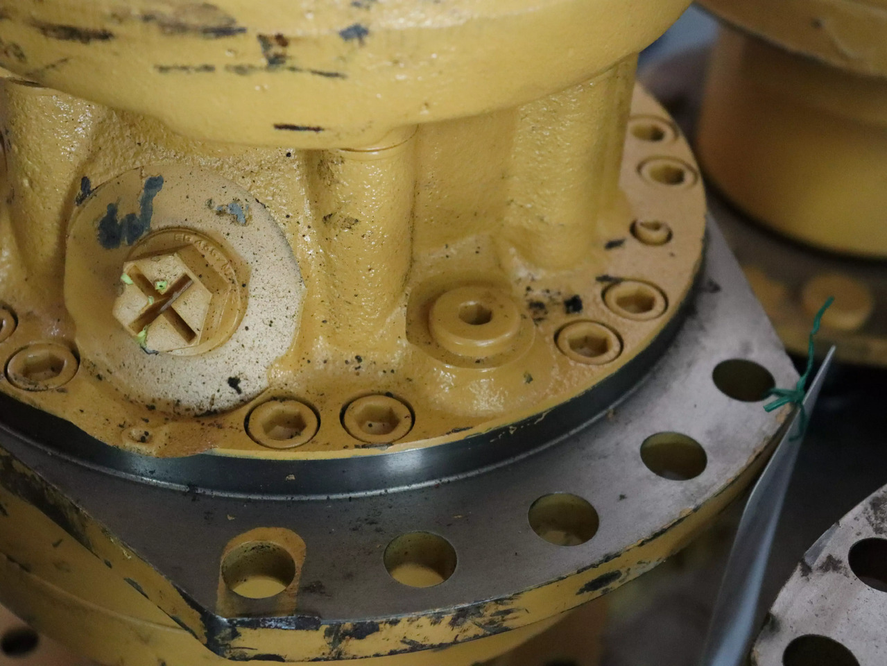 POCLAIN MSE08-2-125-F09-1B10-5EJPW - Hydraulický motor pro Stavební technika: obrázek 3 POCLAIN MSE08-2-125-F09-1B10-5EJPW - Hydraulický motor pro Stavební technika: obrázek 3