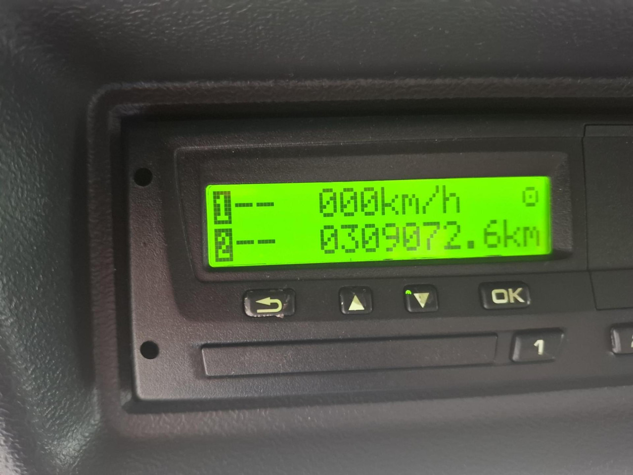 SCANIA P 250 DB4x2MLA - Podvozek s kabinou: obrázek 5 SCANIA P 250 DB4x2MLA - Podvozek s kabinou: obrázek 5