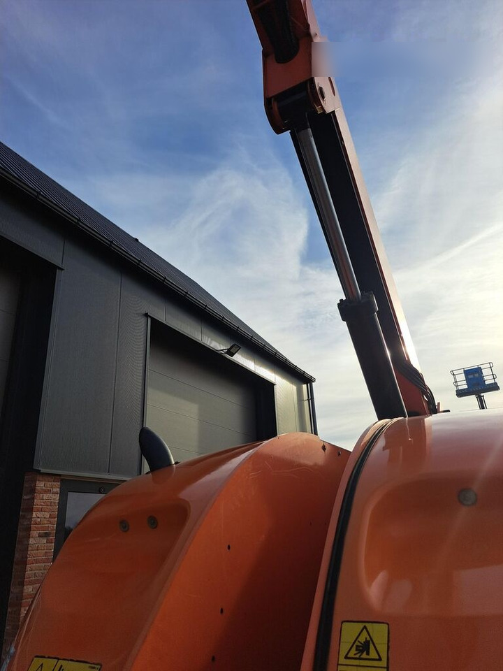 Teleskopická plošina JLG 460sj: obrázek 6