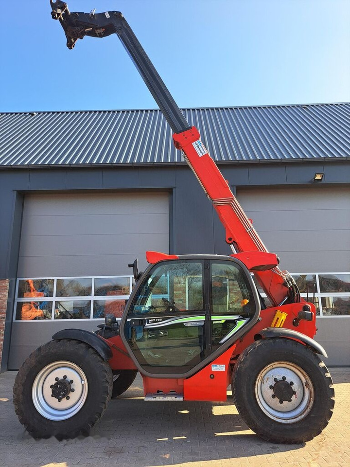 Manitou MLT735 120ps - Teleskopický manipulátor: obrázek 1 Manitou MLT735 120ps - Teleskopický manipulátor: obrázek 1