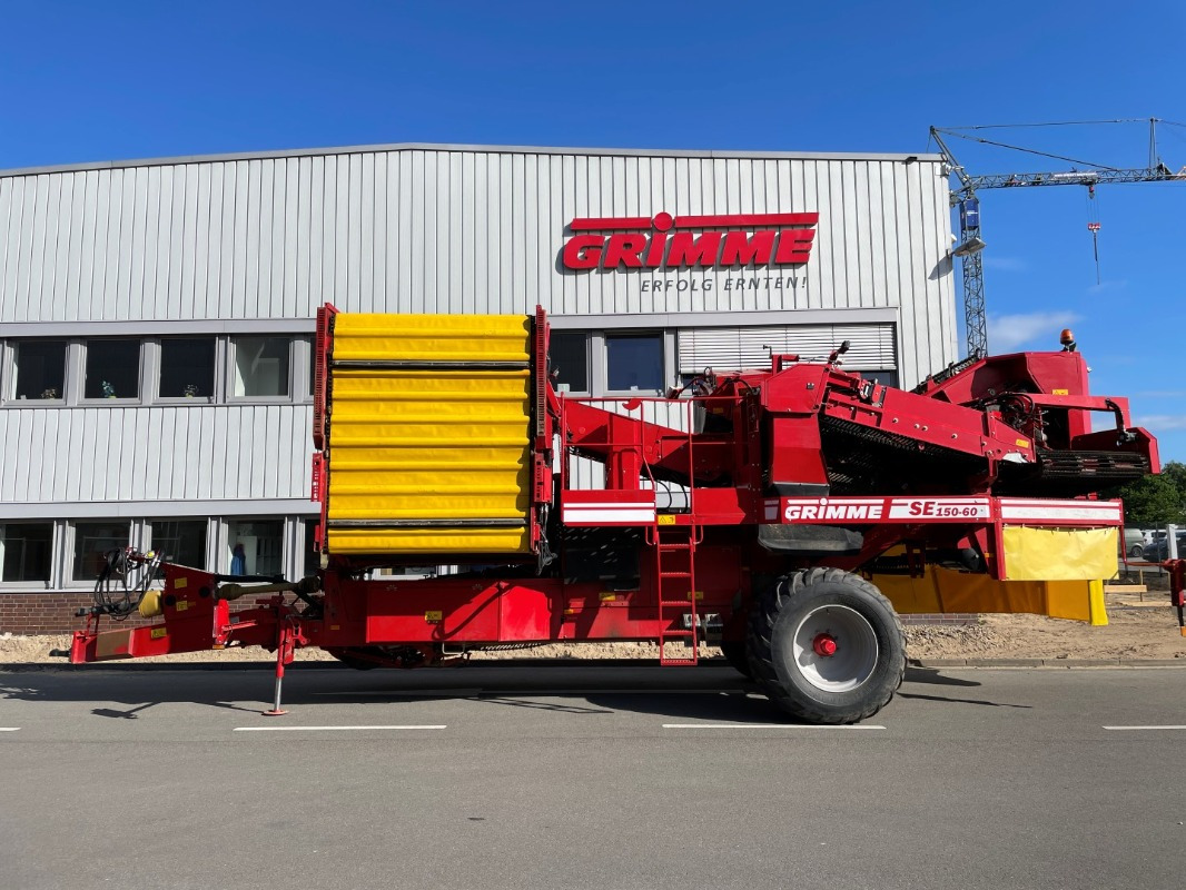 Grimme SE 150-60 UB - Kombajn: obrázek 1 Grimme SE 150-60 UB - Kombajn: obrázek 1