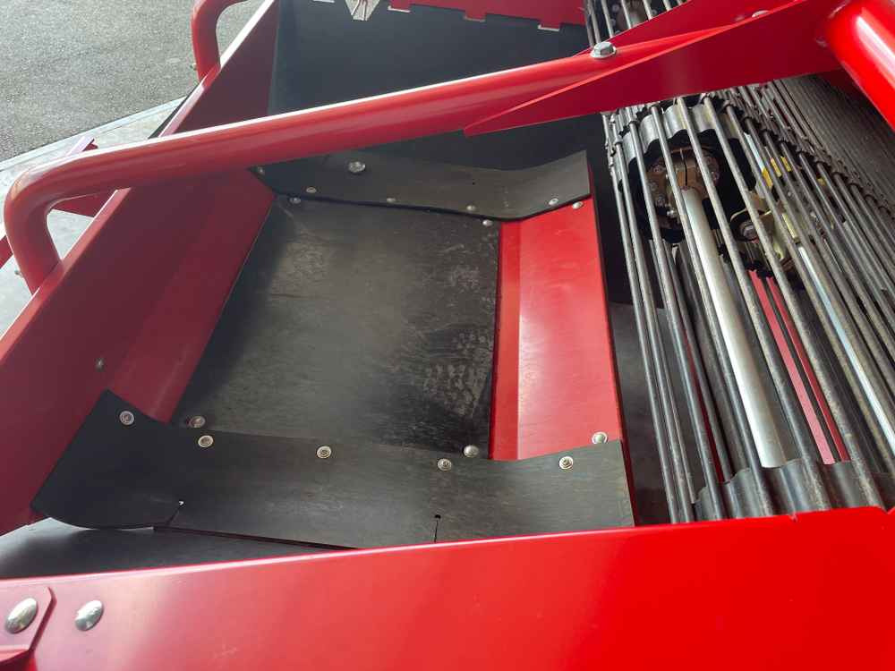 Grimme WV 165 - Sklizňové zařízení na vinnou révu: obrázek 2 Grimme WV 165 - Sklizňové zařízení na vinnou révu: obrázek 2