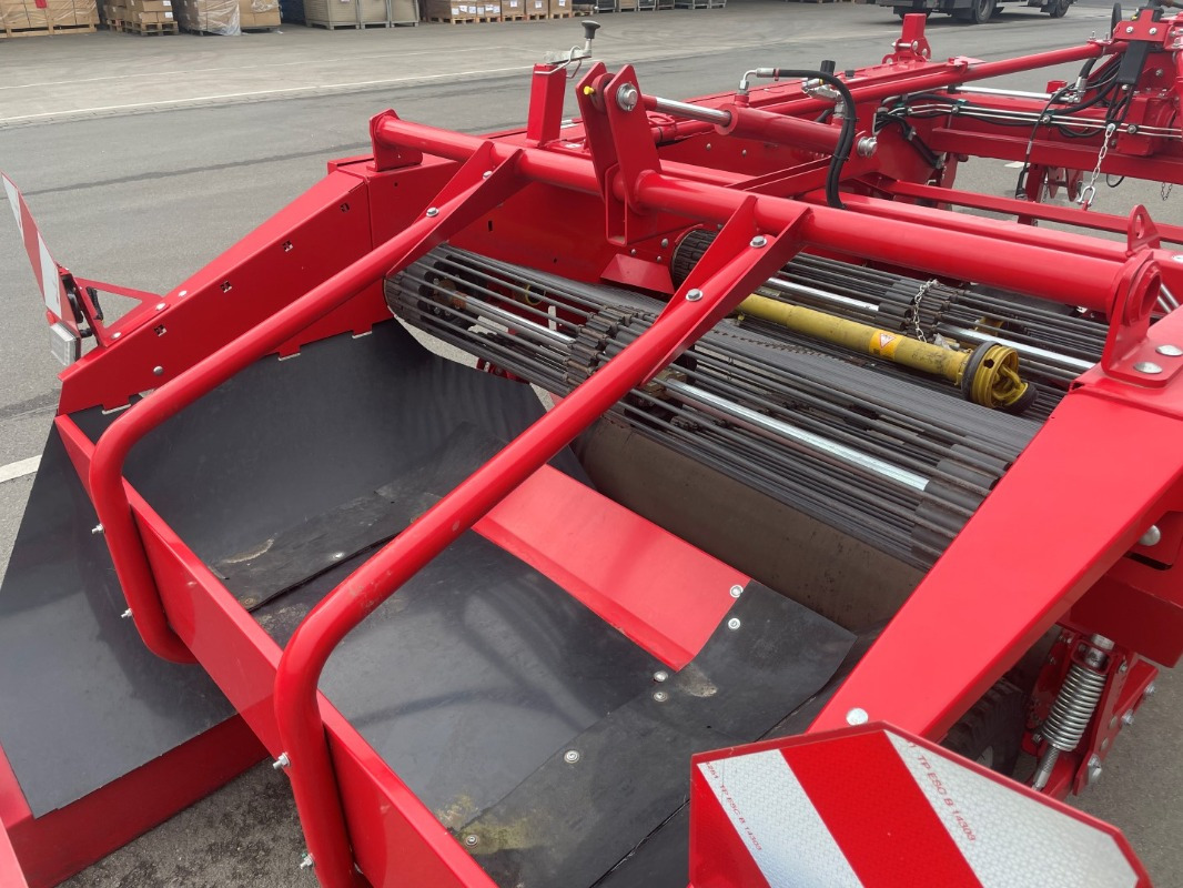 Grimme WV 165 - Sklizňové zařízení na vinnou révu: obrázek 4 Grimme WV 165 - Sklizňové zařízení na vinnou révu: obrázek 4