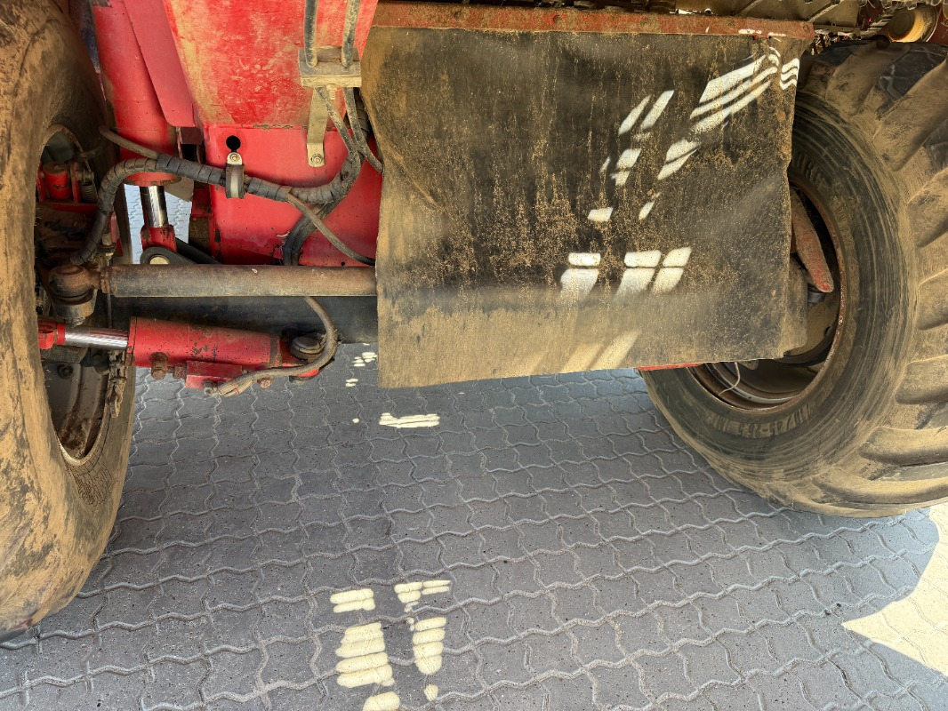 Grimme SE 170-60-UB - Kombajn: obrázek 4 Grimme SE 170-60-UB - Kombajn: obrázek 4