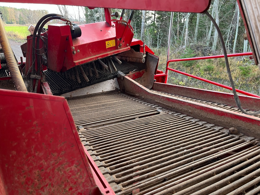 Grimme SE 75-55-UB - Kombajn: obrázek 4 Grimme SE 75-55-UB - Kombajn: obrázek 4