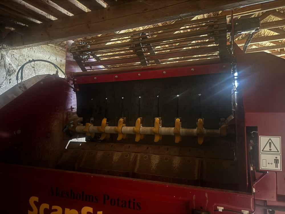 Scanstone 4215 WDH - Bramborový kombajn: obrázek 4 Scanstone 4215 WDH - Bramborový kombajn: obrázek 4