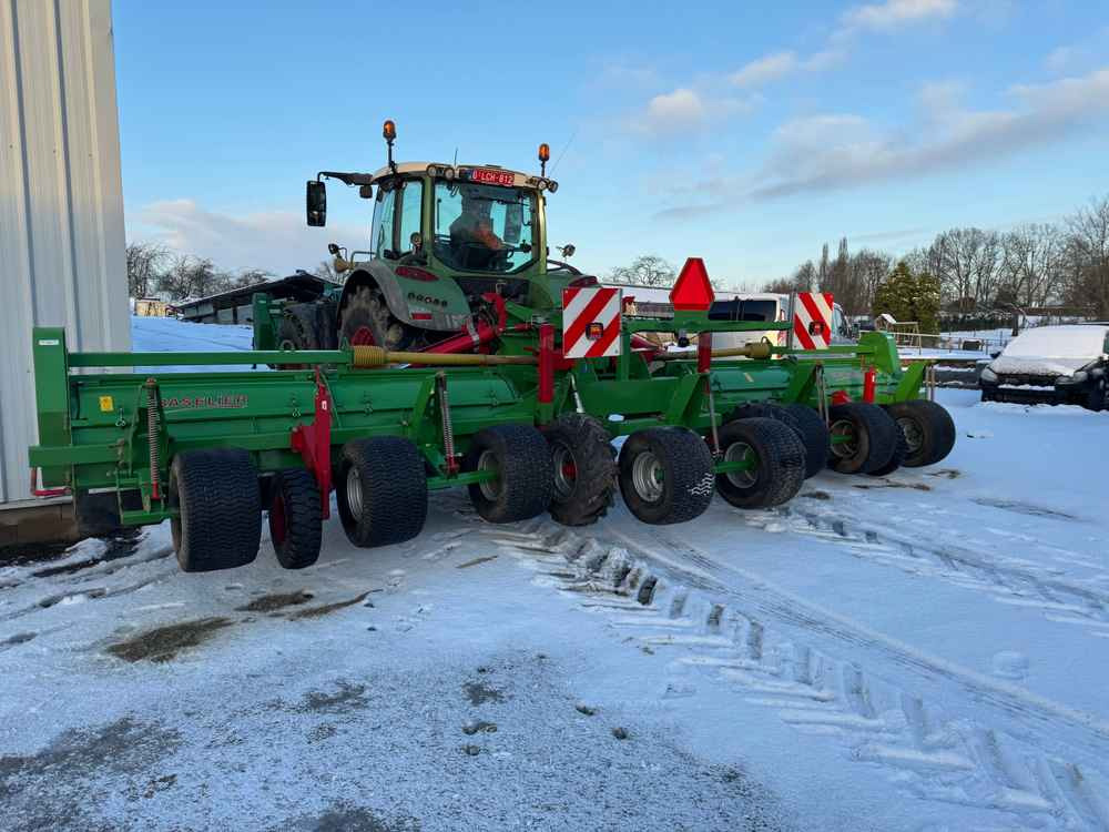 Baselier HFT8LKB730 - Kombajn: obrázek 1 Baselier HFT8LKB730 - Kombajn: obrázek 1