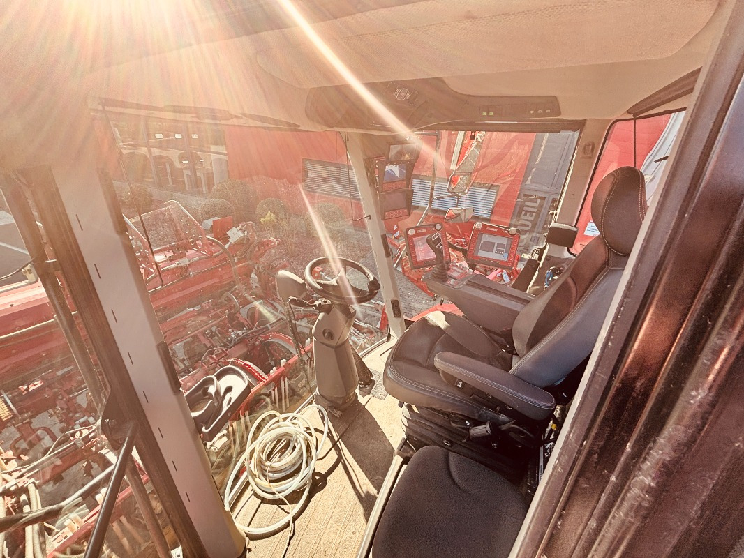 Grimme REXOR 6200 - Stroj na obdělávání půdy: obrázek 4 Grimme REXOR 6200 - Stroj na obdělávání půdy: obrázek 4