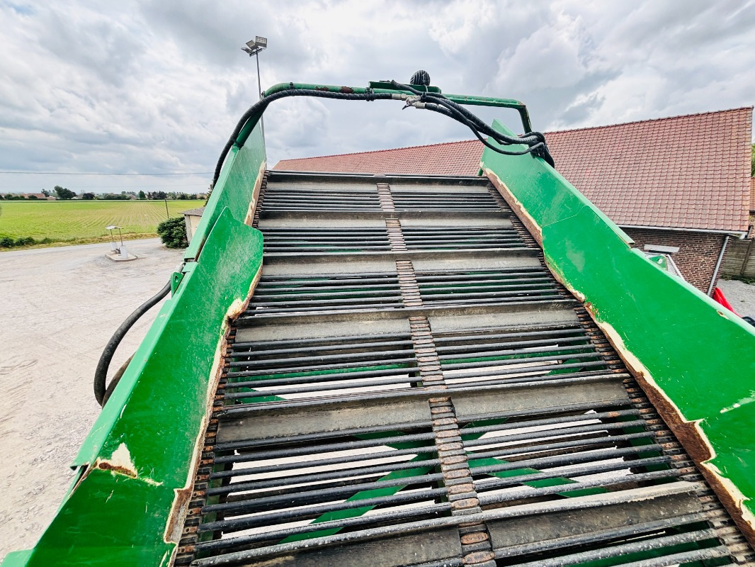 Kombajn POUCHAIN PAP 475: obrázek 30 Kombajn POUCHAIN PAP 475: obrázek 30