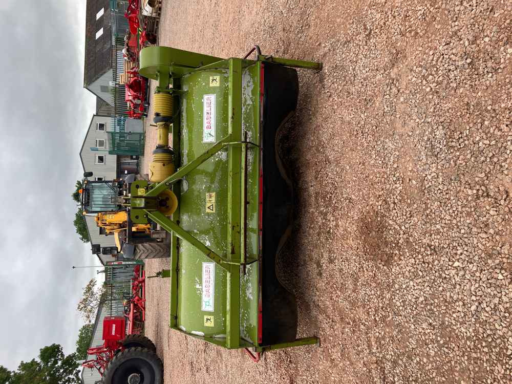 Baselier Baselier LKB 190 2 Row Front Mounted Potato Topper - Kombajn: obrázek 1 Baselier Baselier LKB 190 2 Row Front Mounted Potato Topper - Kombajn: obrázek 1