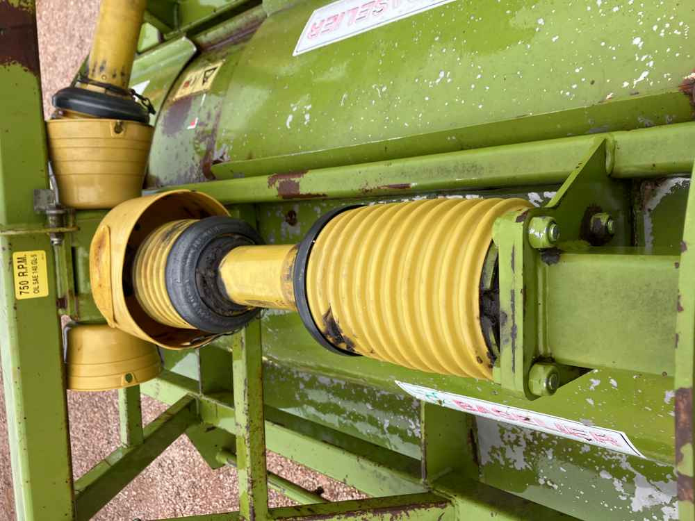 Baselier Baselier LKB 190 2 Row Front Mounted Potato Topper - Kombajn: obrázek 3 Baselier Baselier LKB 190 2 Row Front Mounted Potato Topper - Kombajn: obrázek 3