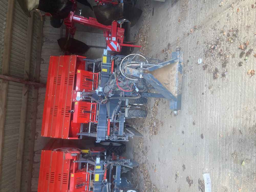 Dewulf Dewulf MS 2000, B.V S1A, 2 Row Potato Belt Planter - Kombajn: obrázek 5 Dewulf Dewulf MS 2000, B.V S1A, 2 Row Potato Belt Planter - Kombajn: obrázek 5