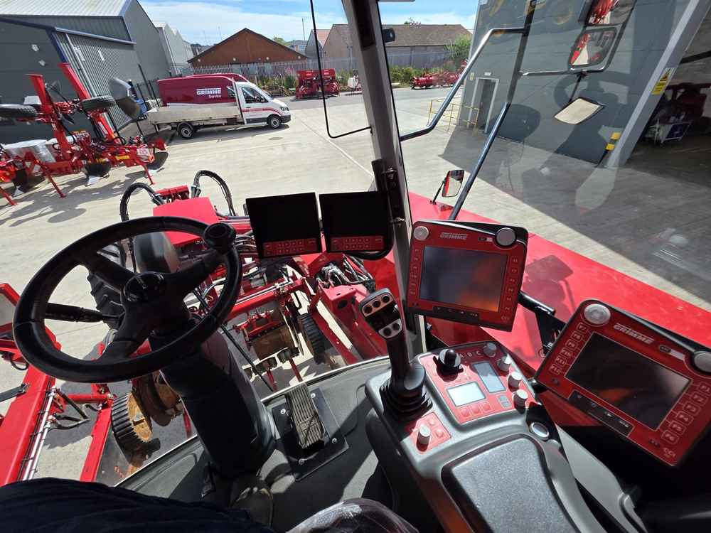 Kombajn Grimme GRIMME Varitron 220 Platinum TT Self-Propelled Potato Harvester: obrázek 21
