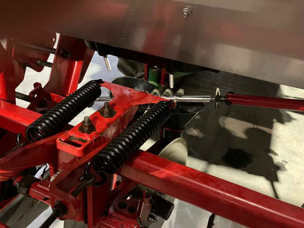 Grimme Grimme FA / FDS, Front Mounted Fertiliser Aplicator - Kombajn: obrázek 5 Grimme Grimme FA / FDS, Front Mounted Fertiliser Aplicator - Kombajn: obrázek 5