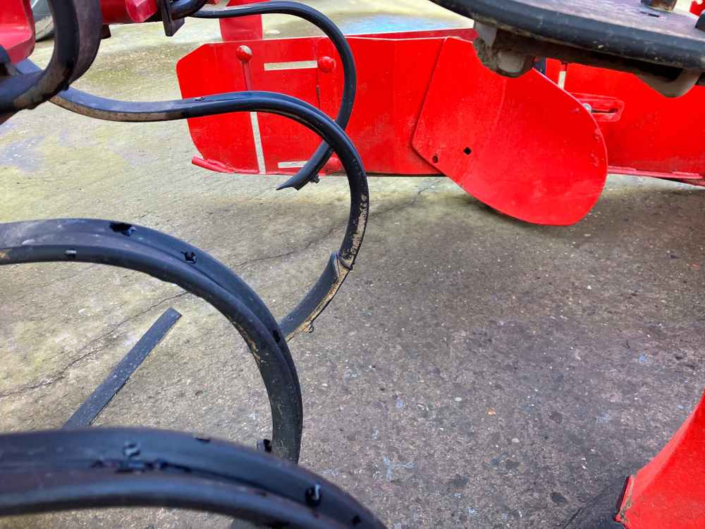Grimme Grimme GH2, Weeder, Row Re-Former - Kombajn: obrázek 4 Grimme Grimme GH2, Weeder, Row Re-Former - Kombajn: obrázek 4