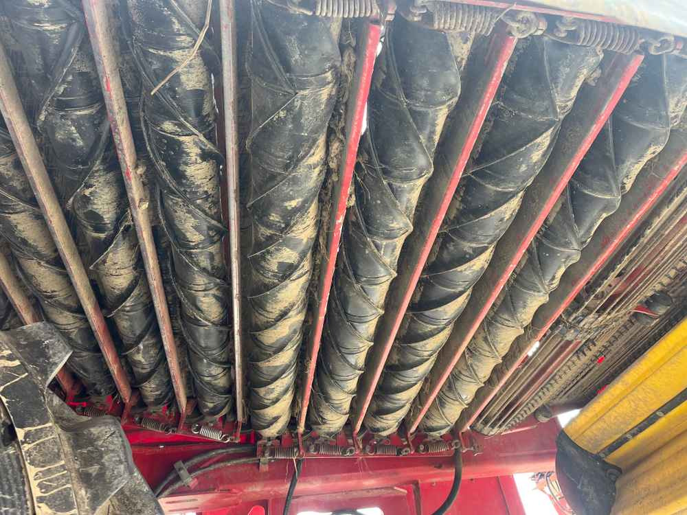 Grimme VARITRON 200 / 220 / 270 - Kombajn: obrázek 4 Grimme VARITRON 200 / 220 / 270 - Kombajn: obrázek 4