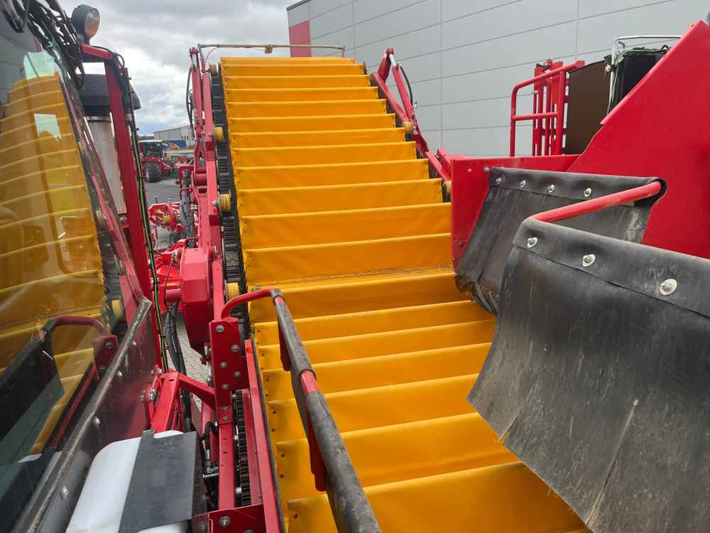 Grimme VARITRON 220 PLATINUM TT - Kombajn: obrázek 3 Grimme VARITRON 220 PLATINUM TT - Kombajn: obrázek 3