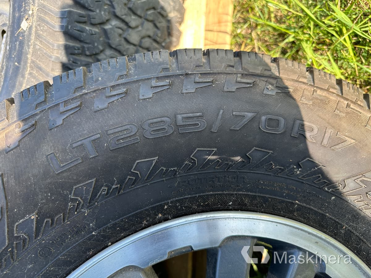 Pneumatiky a ráfky pro Pick-up 4st SVT Lightning fälgar med däck till Ford Raptor: obrázek 10