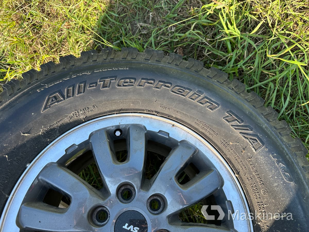 Pneumatiky a ráfky pro Pick-up 4st SVT Lightning fälgar med däck till Ford Raptor: obrázek 6