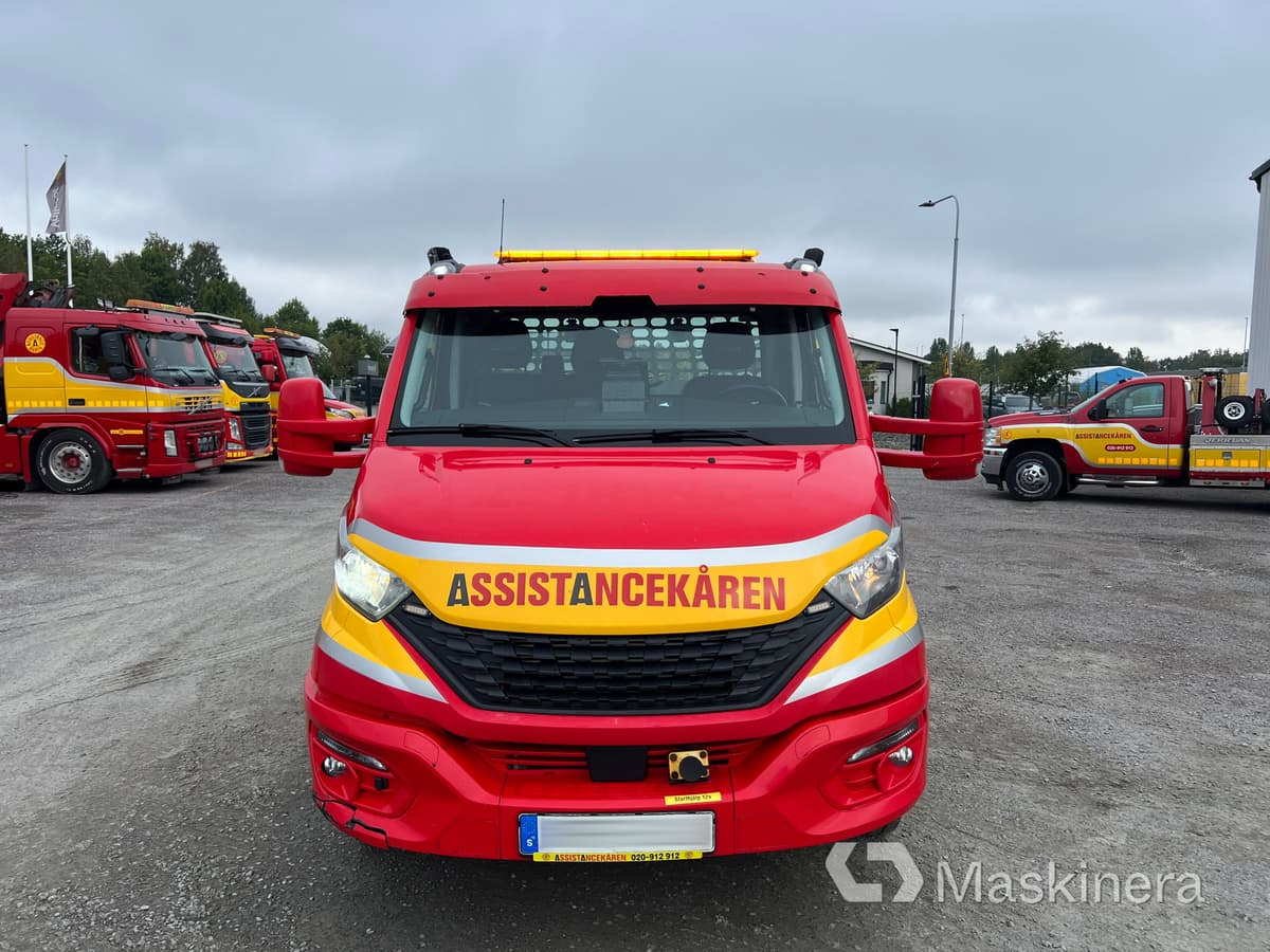 Bärgningsbil Iveco 70C18H_P - Odtahovka: obrázek 2 Bärgningsbil Iveco 70C18H_P - Odtahovka: obrázek 2