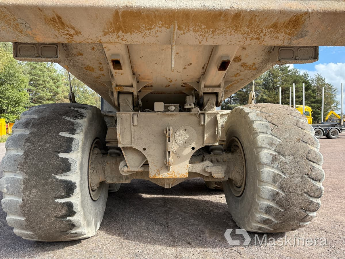 Kloubový sklápěč Dumper Volvo A40G: obrázek 39