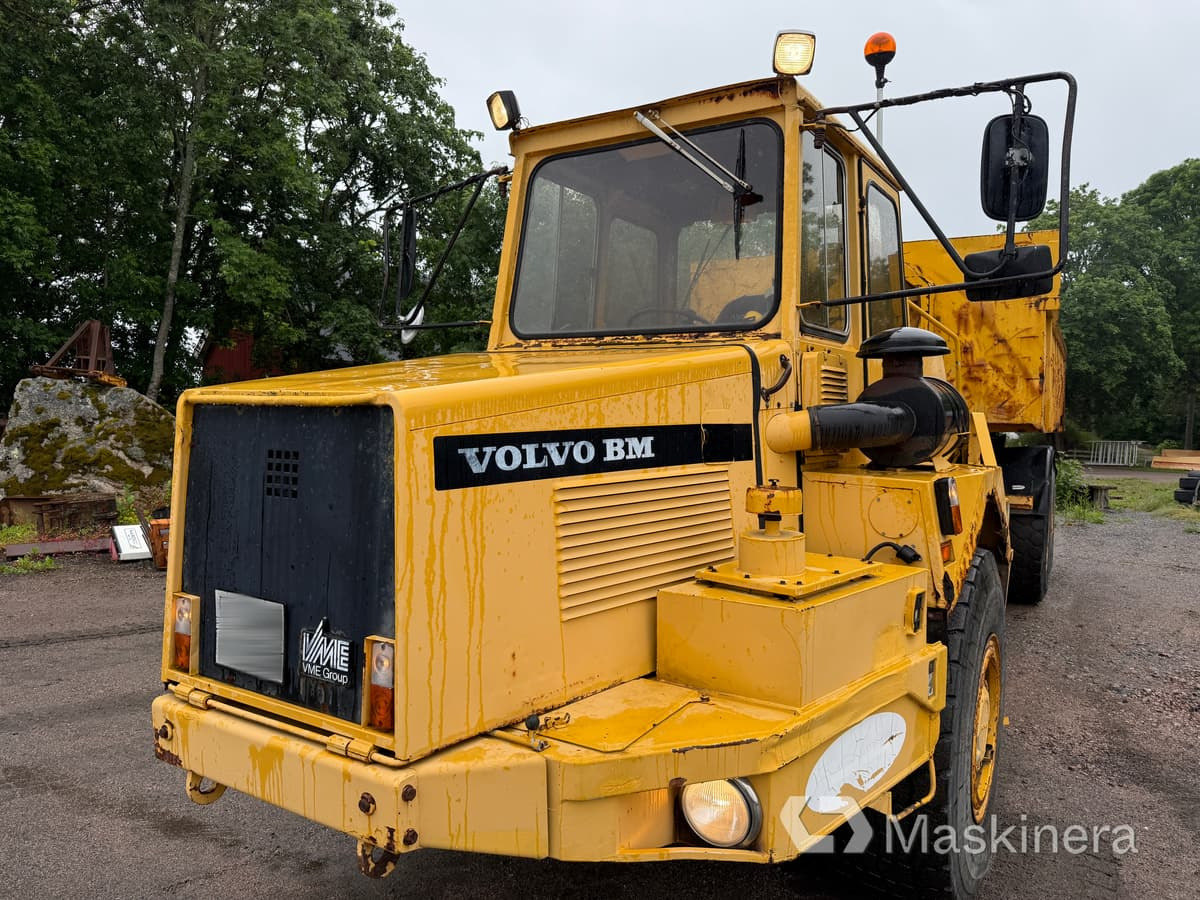 Dumper Volvo BM 5350 6X4 - Kloubový sklápěč: obrázek 2 Dumper Volvo BM 5350 6X4 - Kloubový sklápěč: obrázek 2