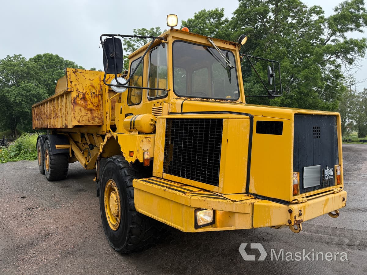 Dumper Volvo BM 5350 6X4 - Kloubový sklápěč: obrázek 4 Dumper Volvo BM 5350 6X4 - Kloubový sklápěč: obrázek 4
