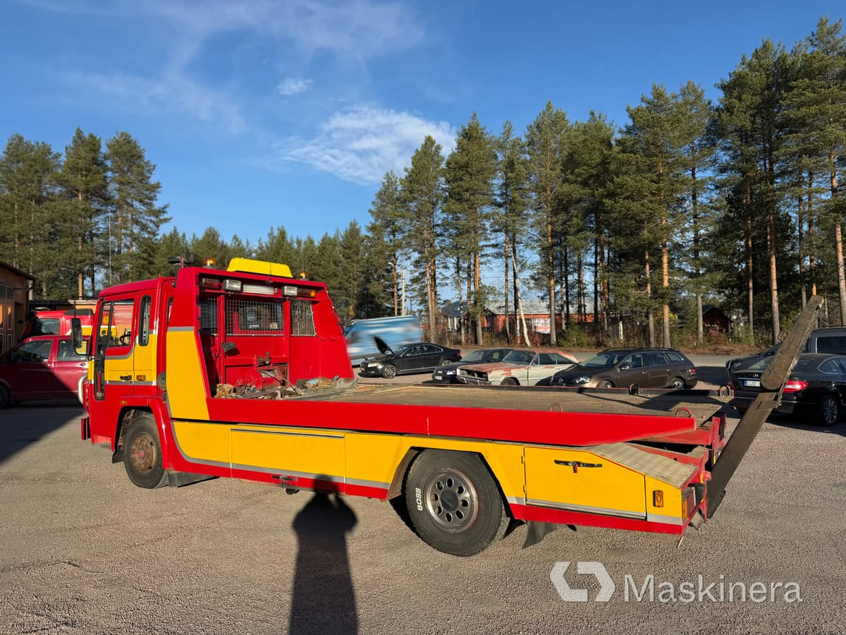 Flakbärgare Volvo FL 611 - Odtahovka: obrázek 3 Flakbärgare Volvo FL 611 - Odtahovka: obrázek 3