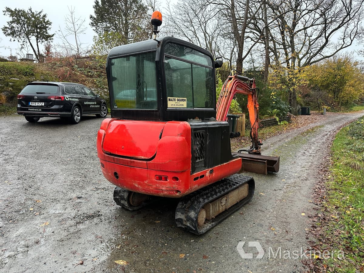 Grävmaskin EuroTom TS-27S - Pásové rýpadlo: obrázek 5 Grävmaskin EuroTom TS-27S - Pásové rýpadlo: obrázek 5