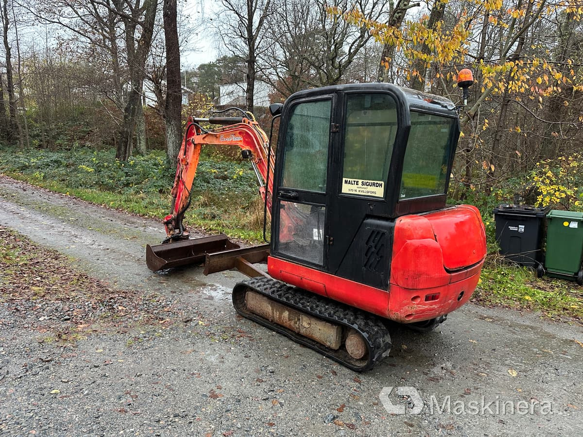 Grävmaskin EuroTom TS-27S - Pásové rýpadlo: obrázek 3 Grävmaskin EuroTom TS-27S - Pásové rýpadlo: obrázek 3