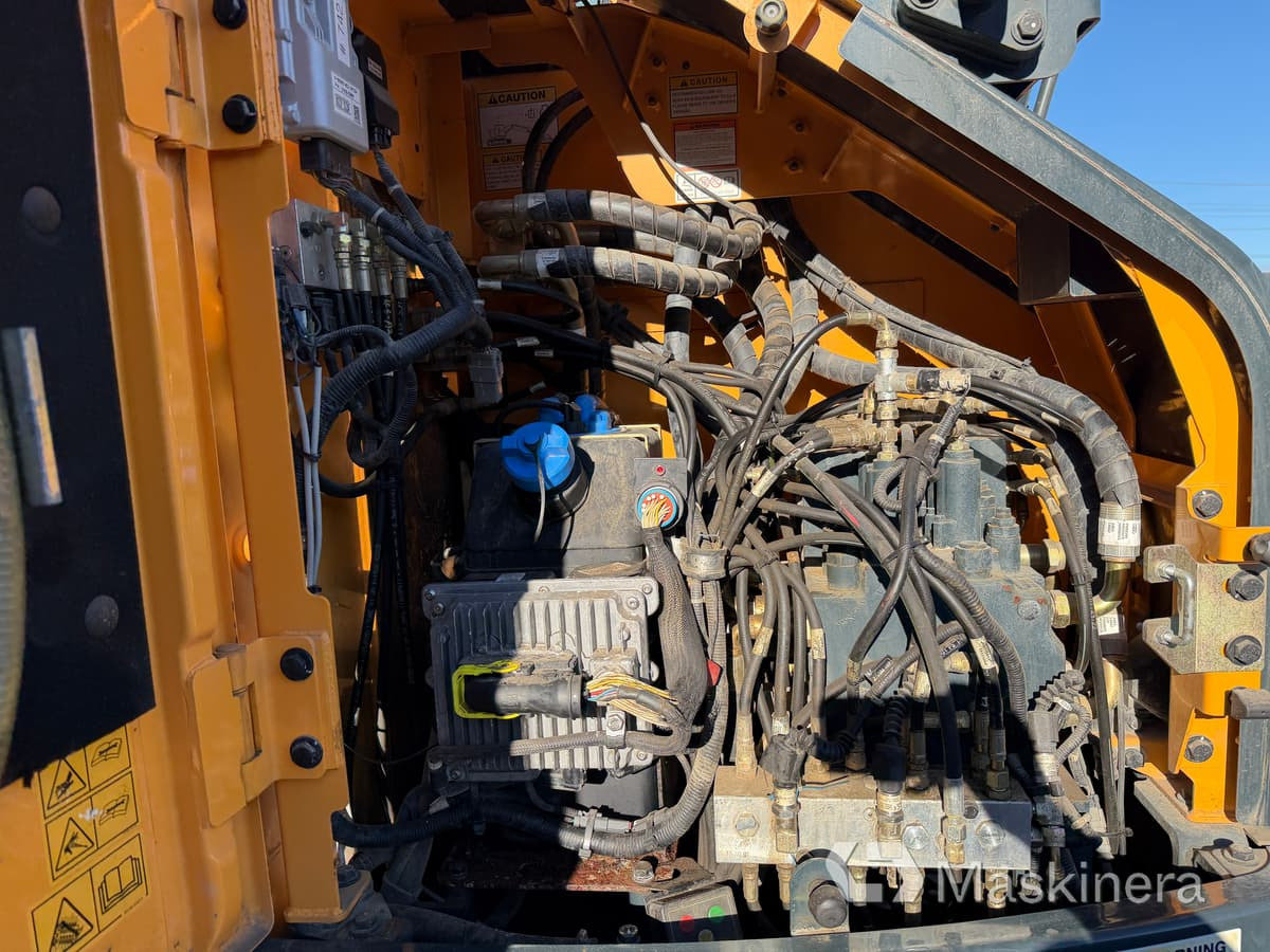Pásové rýpadlo Grävmaskin Hyundai HX 145 LCR: obrázek 31
