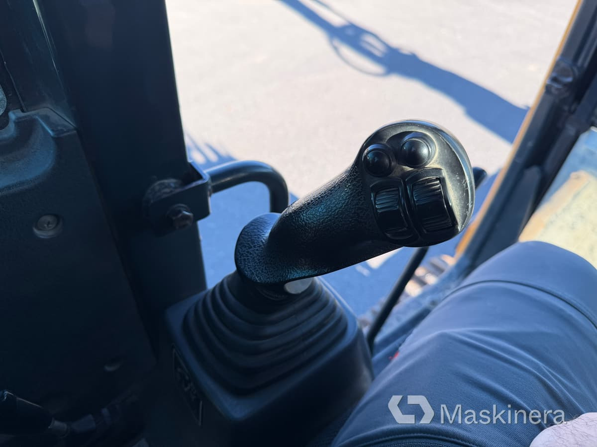 Pásové rýpadlo Grävmaskin Hyundai HX 145 LCR: obrázek 46