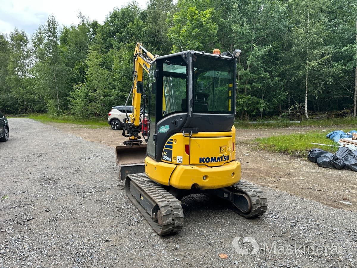 Grävmaskin Komatsu PC35MR-5 - Pásové rýpadlo: obrázek 4 Grävmaskin Komatsu PC35MR-5 - Pásové rýpadlo: obrázek 4