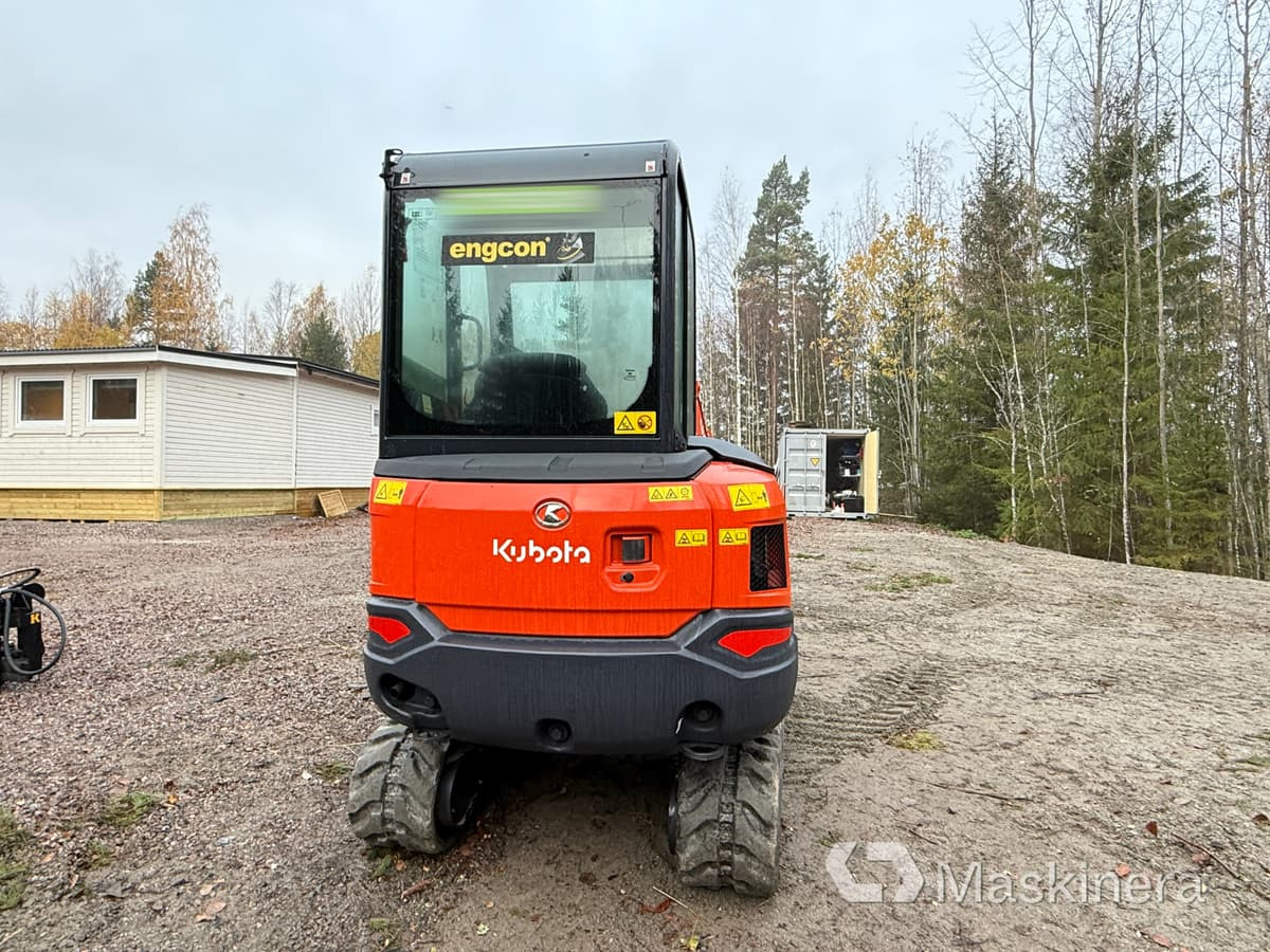 Grävmaskin Kubota KX027-4 med många redskap - Pásové rýpadlo: obrázek 5 Grävmaskin Kubota KX027-4 med många redskap - Pásové rýpadlo: obrázek 5