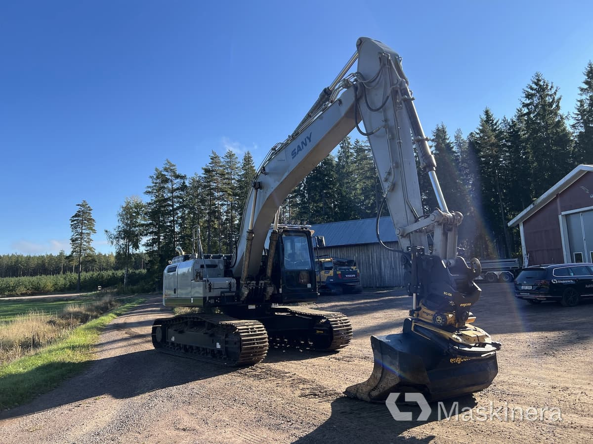 Grävmaskin Sany SY215C LC - Pásové rýpadlo: obrázek 3 Grävmaskin Sany SY215C LC - Pásové rýpadlo: obrázek 3