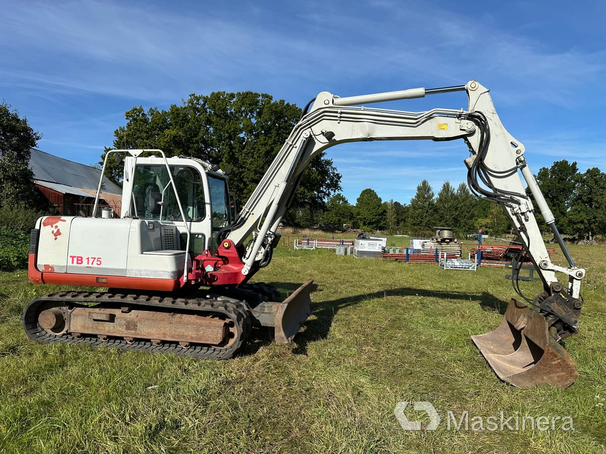 Grävmaskin Takeuchi TB175 - Pásové rýpadlo: obrázek 4 Grävmaskin Takeuchi TB175 - Pásové rýpadlo: obrázek 4