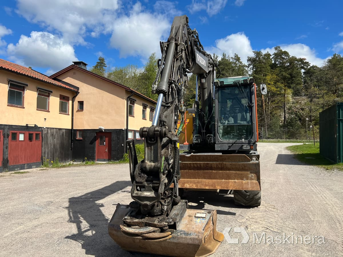 Hjulgrävare Volvo EWR150E med tillbehör - Pásové rýpadlo: obrázek 3 Hjulgrävare Volvo EWR150E med tillbehör - Pásové rýpadlo: obrázek 3