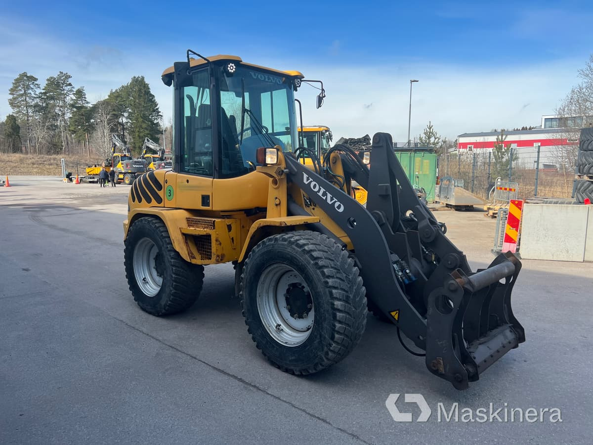 Hjullastare Volvo L35B - Kolový nakladač: obrázek 3 Hjullastare Volvo L35B - Kolový nakladač: obrázek 3