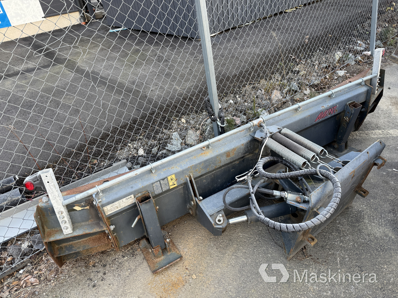 Sami A410365 Schaktblad / Snöplog 2500mm med Avantfäste - Jiná technika: obrázek 1 Sami A410365 Schaktblad / Snöplog 2500mm med Avantfäste - Jiná technika: obrázek 1