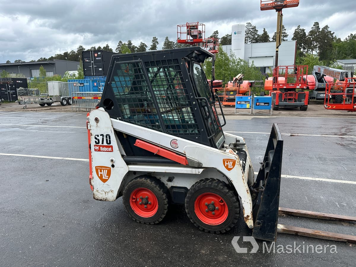Kompaktlastare BobCat S70 - Smykový nakladač: obrázek 4 Kompaktlastare BobCat S70 - Smykový nakladač: obrázek 4