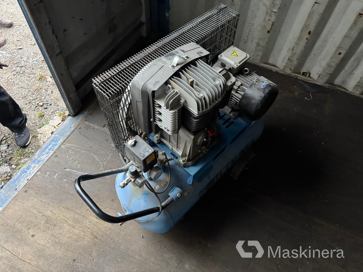 Kompressor Biltema 55B-90 - Mobilní kompresor: obrázek 2 Kompressor Biltema 55B-90 - Mobilní kompresor: obrázek 2